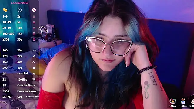 luna palmerau online show from 7, 7, 2026