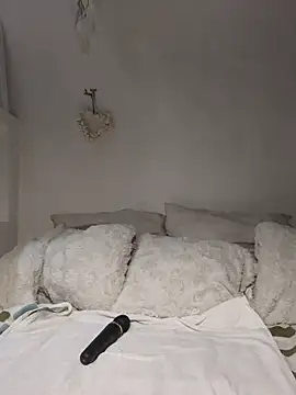 gymyagirlll online show from 8, 11, 2025