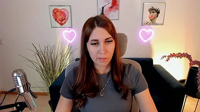 NellieMccaffrey online show from 4, 12, 2024