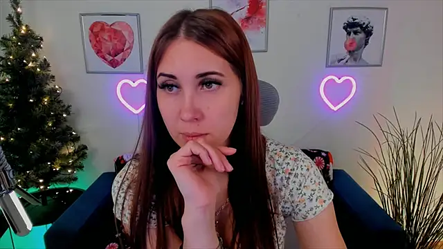 NellieMccaffrey online show from 29, 12, 2024