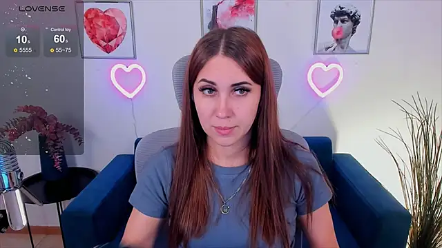 NellieMccaffrey online show from 8, 1, 2025