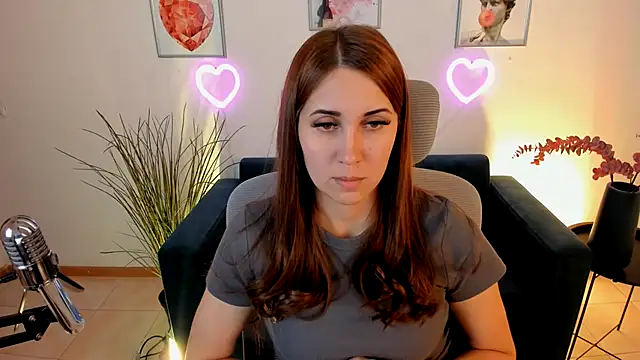 NellieMccaffrey online show from 3, 12, 2024