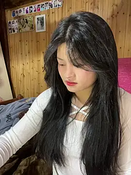 Anges893 online show from 18, 3, 2025