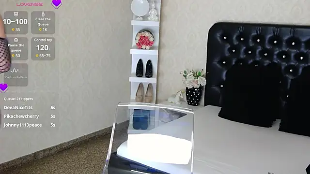 Allisonn223 online show from 27, 2, 2025