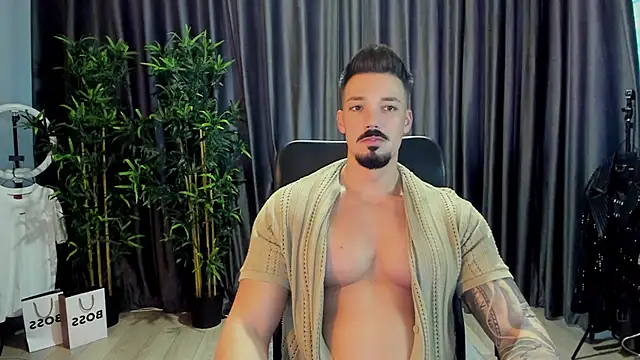 Snapshot of HaydenSpearss chatting on 25, 10, 2025 HaydenSpearss online show from 25, 10, 2025