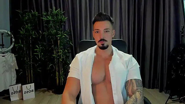 Snapshot of HaydenSpearss chatting on 19, 10, 2025 HaydenSpearss online show from 19, 10, 2025