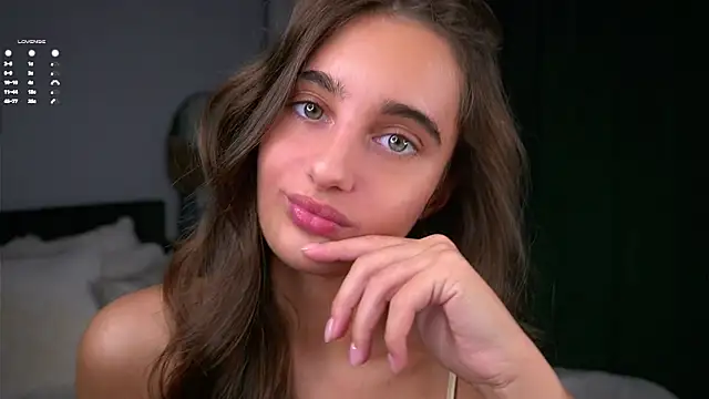 Snapshot of PiquingOgalala chatting on 2, 12, 2025 PiquingOgalala online show from 2, 12, 2025