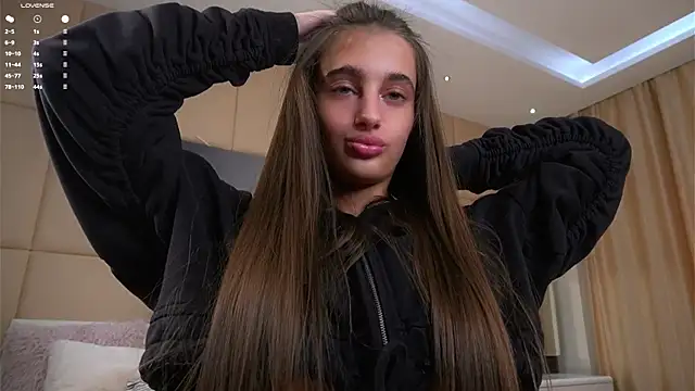 PiquingOgalala online show from 11, 4, 2026