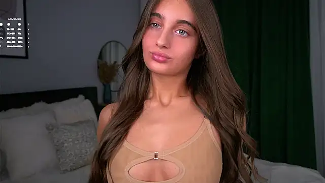 Snapshot of PiquingOgalala chatting on 25, 11, 2025 PiquingOgalala online show from 25, 11, 2025