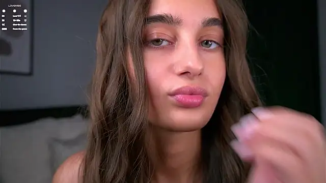 Snapshot of PiquingOgalala chatting on 11, 11, 2025 PiquingOgalala online show from 11, 11, 2025