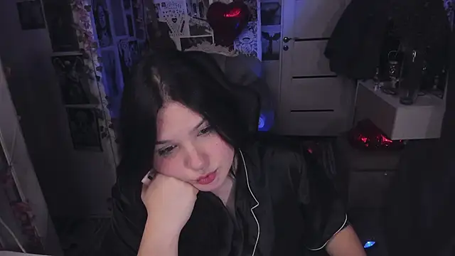 Snapshot of Diasporaaa chatting on 17, 10, 2025 Diasporaaa online show from 17, 10, 2025