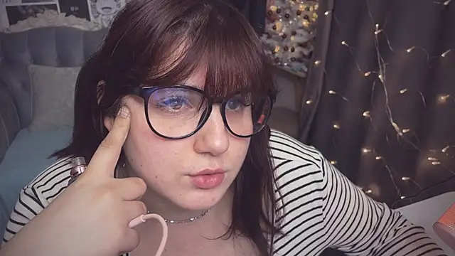 Snapshot of Diasporaaa chatting on 28, 12, 2024 Diasporaaa online show from 28, 12, 2024