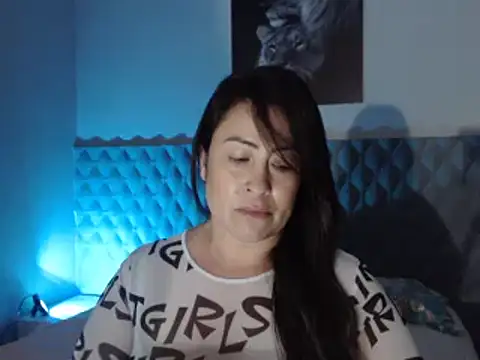 Snapshot of Sarahmonesexy chatting on 17, 2, 2025 Sarahmonesexy online show from 17, 2, 2025