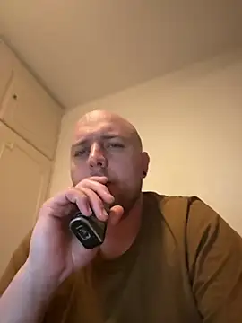 QueueFrenchie online show from 21, 2, 2026