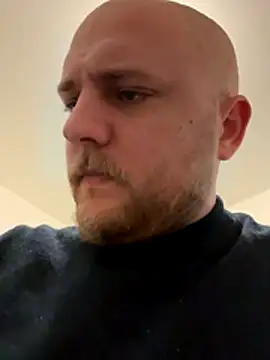 QueueFrenchie online show from 5, 1, 2026