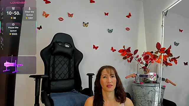 Snapshot of avatomas_02 chatting on 19, 2, 2025 avatomas 02 online show from 19, 2, 2025
