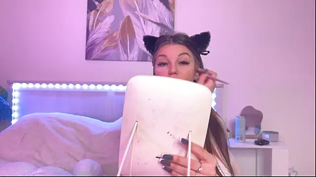 Veronica leal online show from 19, 9, 2025