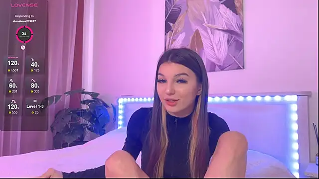 Veronica leal online show from 4, 11, 2025