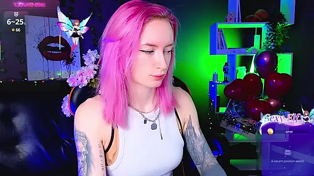 Snapshot of _HelenCarter chatting on 15, 2, 2025 HelenCarter online show from 15, 2, 2025