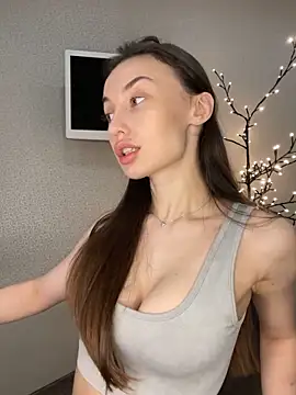 Polli Kiss online show from 1, 4, 2026