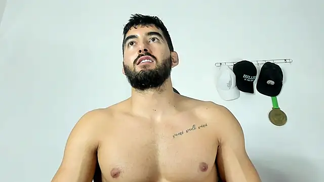 Joao Batista Oficial online show from 18, 12, 2025