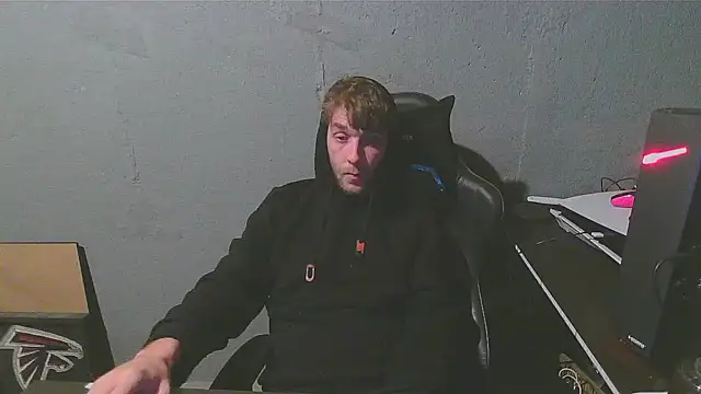 Snapshot of Superoz77 chatting on 23, 12, 2024 Superoz77 online show from 23, 12, 2024