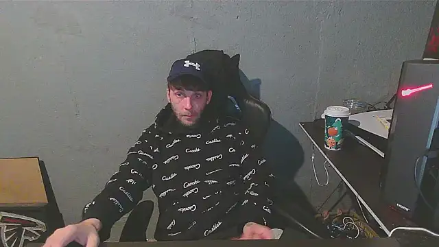 Snapshot of Superoz77 chatting on 27, 12, 2024 Superoz77 online show from 27, 12, 2024