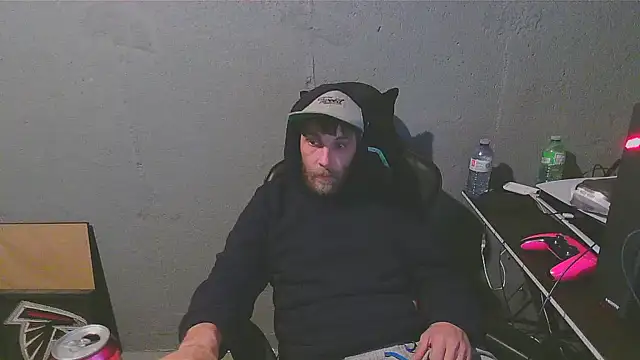 Snapshot of Superoz77 chatting on 5, 12, 2024 Superoz77 online show from 5, 12, 2024