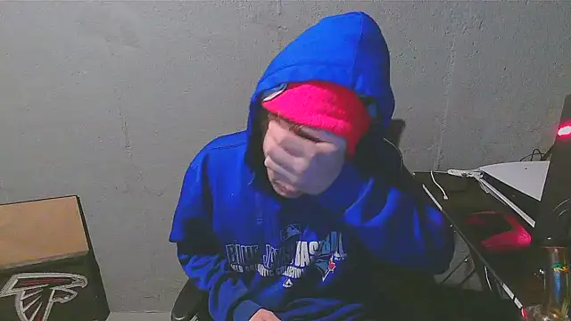 Snapshot of Superoz77 chatting on 7, 12, 2024 Superoz77 online show from 7, 12, 2024