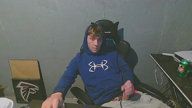 Snapshot of Superoz77 chatting on 12, 12, 2024 Superoz77 online show from 12, 12, 2024