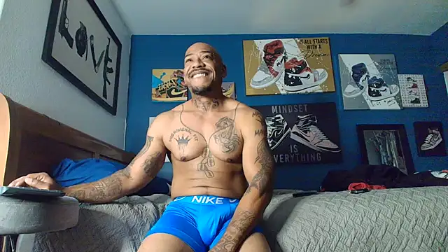 Snapshot of athephenomenal1 chatting on 22, 11, 2025 athephenomenal1 online show from 22, 11, 2025