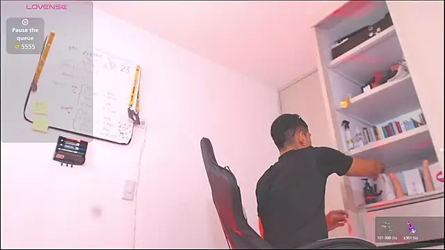 Snapshot of Valerio_20 chatting on 8, 4, 2026 Valerio 20 online show from 8, 4, 2026