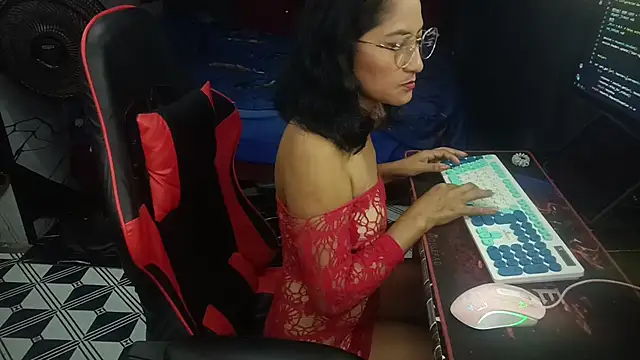 AdelinaMiran90 online show from 27, 11, 2025