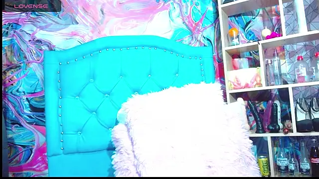 Meraky   online show from 4, 2, 2025