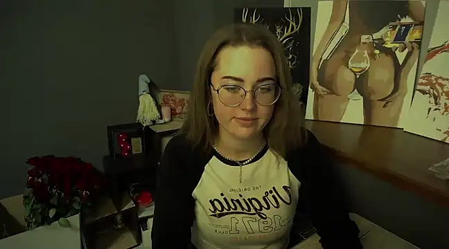 Snapshot of luxie_milady chatting on 17, 2, 2025 luxie milady online show from 17, 2, 2025
