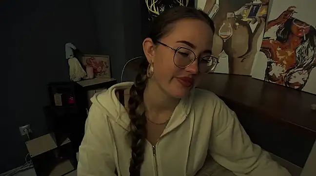 Snapshot of luxie_milady chatting on 19, 3, 2025 luxie milady online show from 19, 3, 2025