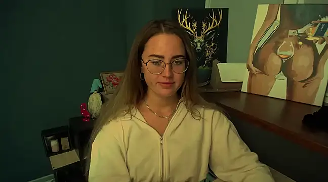 Snapshot of luxie_milady chatting on 7, 1, 2025 luxie milady online show from 7, 1, 2025
