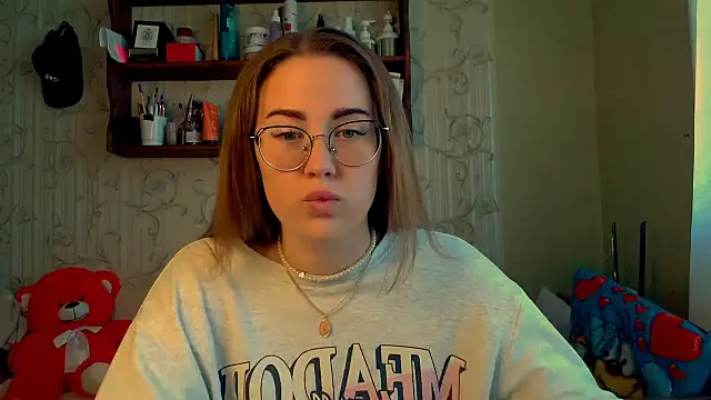 luxie milady online show from 20, 10, 2025