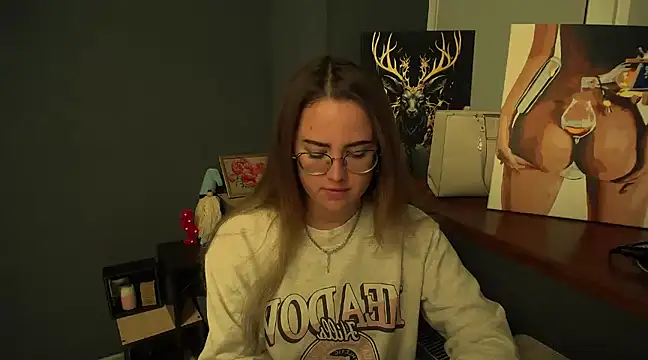 Snapshot of luxie_milady chatting on 6, 1, 2025 luxie milady online show from 6, 1, 2025