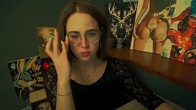 luxie milady online show from 21, 4, 2026