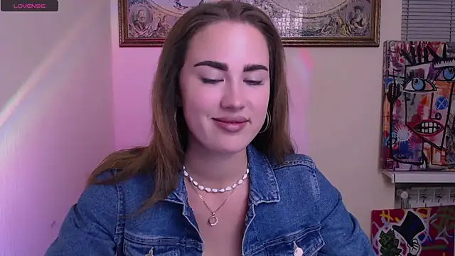 Snapshot of luxie_milady chatting on 17, 6, 2026 luxie milady online show from 17, 6, 2026