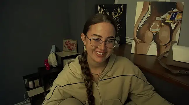 Snapshot of luxie_milady chatting on 4, 2, 2025 luxie milady online show from 4, 2, 2025