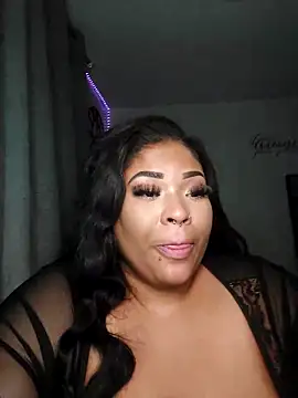 Snapshot of uniquechina69 chatting on 8, 3, 2025 uniquechina69 online show from 8, 3, 2025