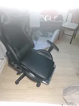 Snapshot of uniquechina69 chatting on 27, 2, 2025 uniquechina69 online show from 27, 2, 2025