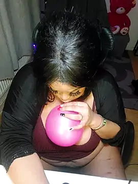 Snapshot of uniquechina69 chatting on 22, 10, 2025 uniquechina69 online show from 22, 10, 2025