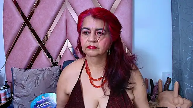 Snapshot of RoxetteMature chatting on 23, 7, 2026 RoxetteMature online show from 23, 7, 2026