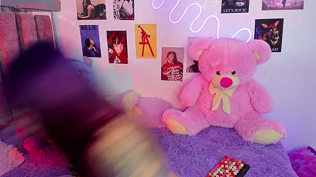 naoko kirino online show from 14, 4, 2026