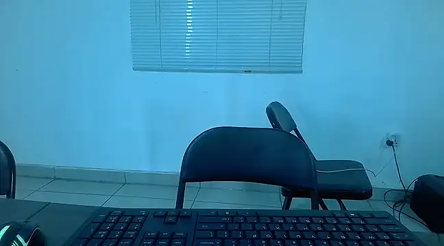 Snapshot of kisstoyousoon2024 chatting on 22, 3, 2025 kisstoyousoon2024 online show from 22, 3, 2025