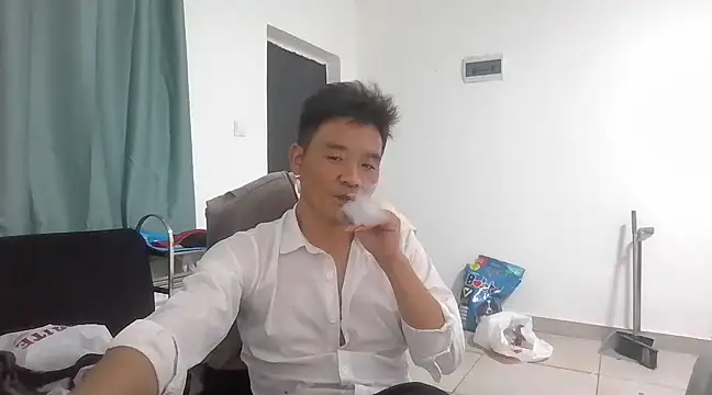 Snapshot of kisstoyousoon2024 chatting on 9, 3, 2025 kisstoyousoon2024 online show from 9, 3, 2025