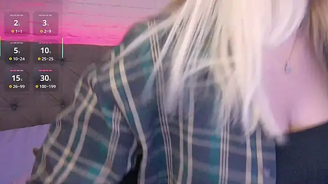 Born to Blow online show from 17, 10, 2025